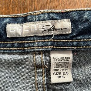 Chico's Platinum Blue Denim Woman’s Pants Rn 79984 dark Wash Size 2.5 Reg.